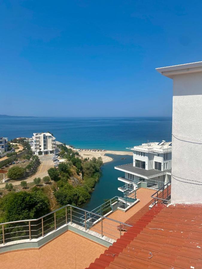 El Rio Apartments Sarandë Buitenkant foto