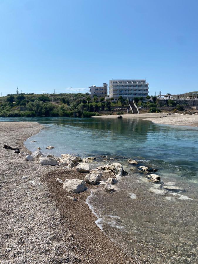 El Rio Apartments Sarandë Buitenkant foto